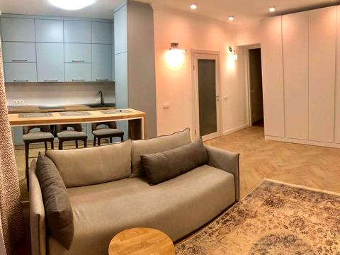 квартира по адресу Институтская ул., 18-Б