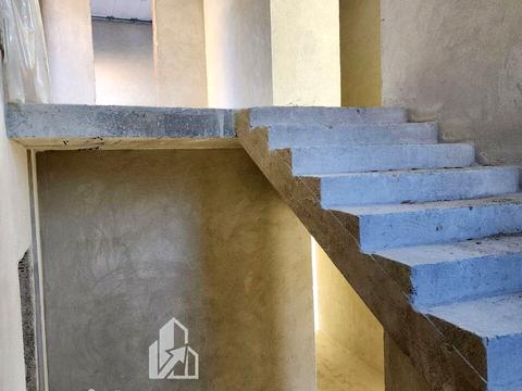 дом по адресу Кар'єрна