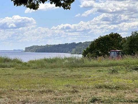 участок по адресу 