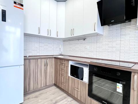 квартира за адресою Любомира Гузара просп. (Космонавта Комарова), 13