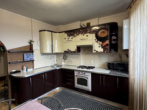 квартира по адресу Черновицкая ул., 53