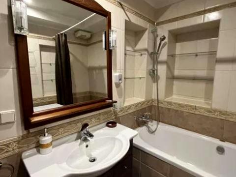 квартира по адресу Андреевский спуск, 2-В