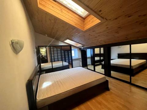 квартира по адресу Андреевский спуск, 2-В