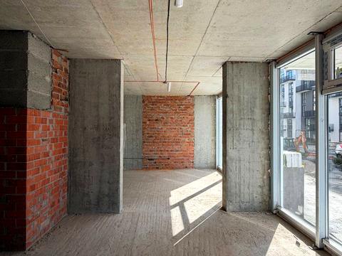 комерційна за адресою Малоголосківська вул., (Будинок)