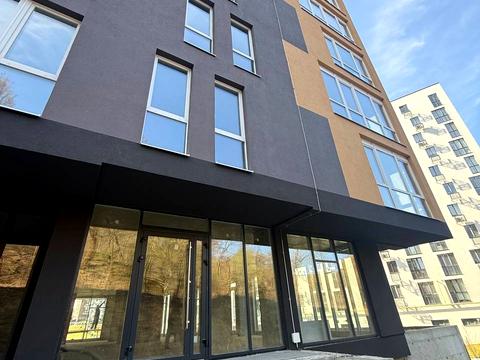 комерційна за адресою Малоголосківська вул., (Будинок)