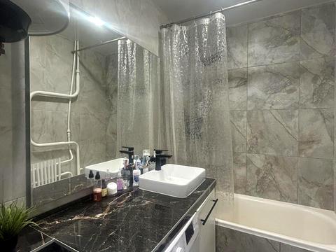 квартира за адресою Миколи Карнаухова вул. (Мірющенка), 4