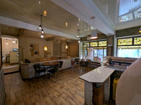 коммерческая по адресу Крушельницкой ул., 14