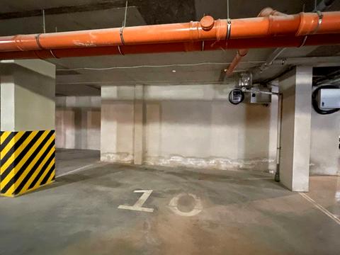 паркоместо по адресу Миська ул. (Врубеля), 42а