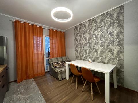 квартира за адресою Сім'ї Кульженків вул. (Петра Дегтяренка), 21