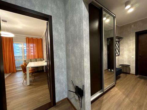 квартира за адресою Сім'ї Кульженків вул. (Петра Дегтяренка), 21