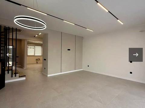 будинок за адресою Західна