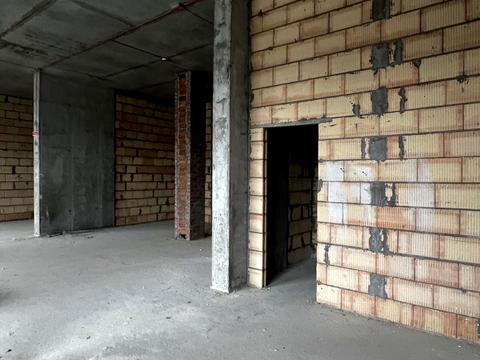 комерційна за адресою Святослава Хороброго вул., 11-Б