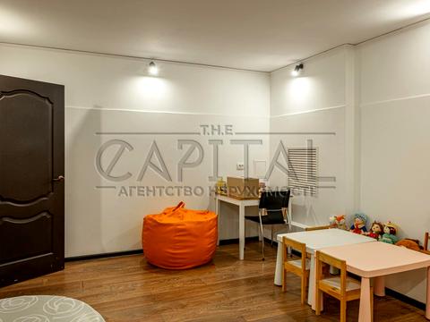 комерційна за адресою Ділова вул. (Димитрова), 7