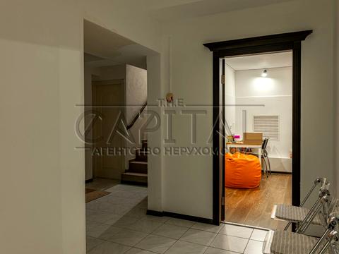 комерційна за адресою Ділова вул. (Димитрова), 7