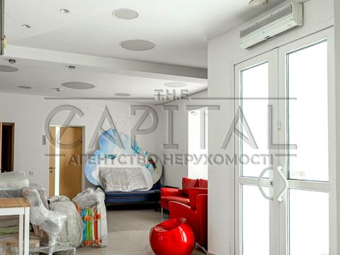 комерційна за адресою Ділова вул. (Димитрова), 7