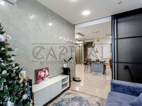 квартира за адресою Авіаконструктора Антонова вул., 2-Б