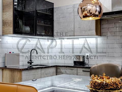 квартира за адресою Авіаконструктора Антонова вул., 2-Б