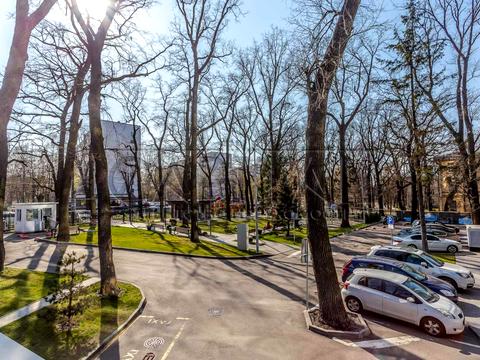 квартира за адресою Авіаконструктора Антонова вул., 2-Б