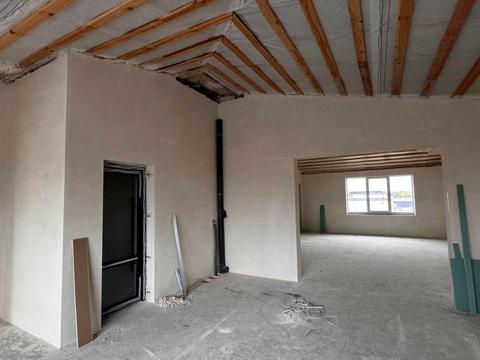 комерційна за адресою райдужна, 58