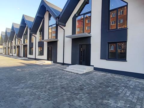 будинок за адресою Братська вул. (Калініна), 76