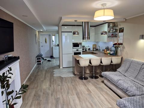 квартира за адресою Азербайджанська вул. (Бакинських Комісарів), 16/1