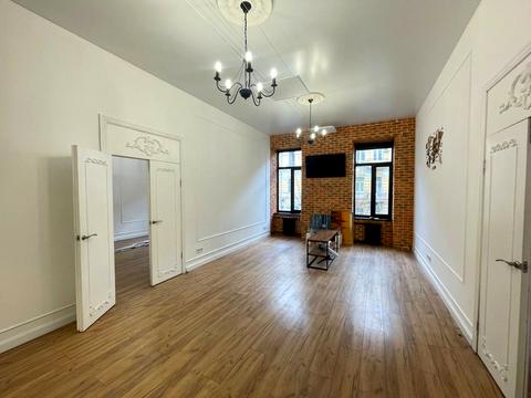 коммерческая по адресу Евгения Чикаленко ул. (Пушкінська), 10