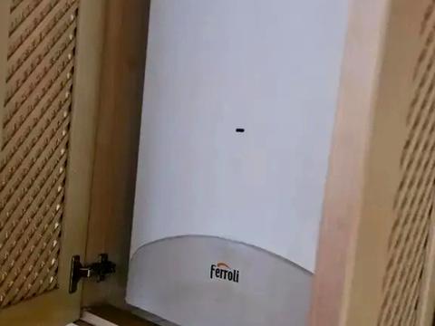 квартира по адресу Владимира Моссаковского ул. (Клари Цеткін), 3