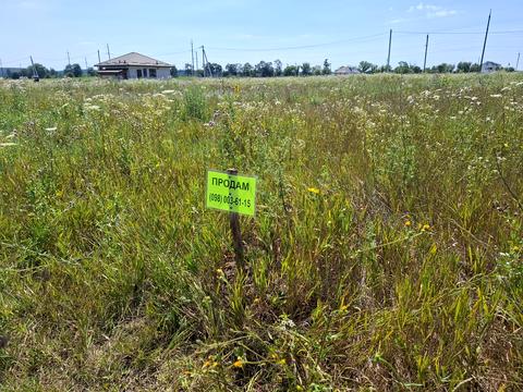участок по адресу Андрія Долгова