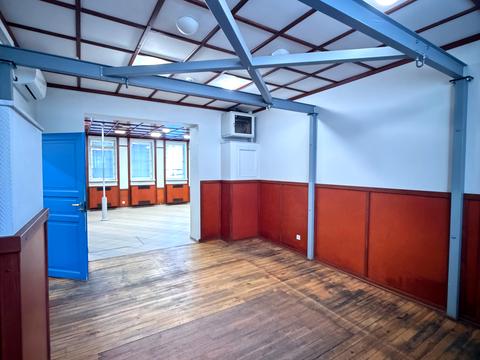 комерційна за адресою Велика Арнаутська вул., 35