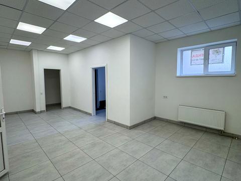 комерційна за адресою Волошкова вул., 6