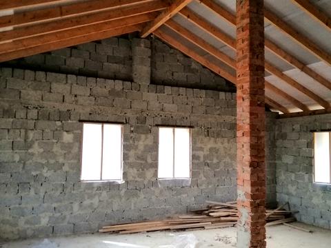 комерційна за адресою Лісова, 7