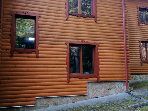 комерційна за адресою Лісова, 7