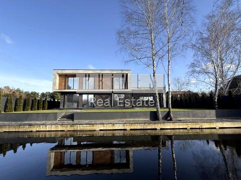 дом по адресу Старокиевская ул.