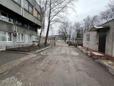 комерційна за адресою Професора Анатолія Бойка вул., 3