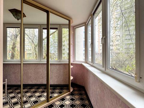 квартира за адресою Раїси Окіпної вул., 8