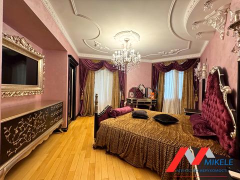 квартира за адресою Раїси Окіпної вул., 8