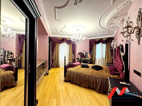 квартира за адресою Раїси Окіпної вул., 8