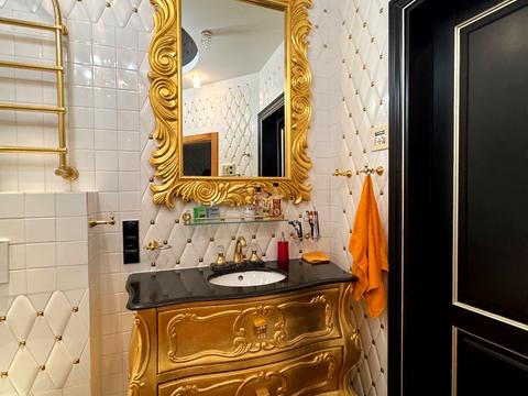 квартира за адресою Раїси Окіпної вул., 8