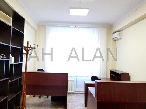 коммерческая по адресу Большая Васильковская ул. (Красноармейская), 16