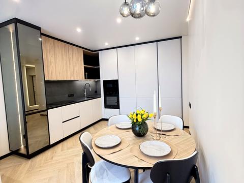 квартира за адресою Дніпровська набережна вул., 15-К