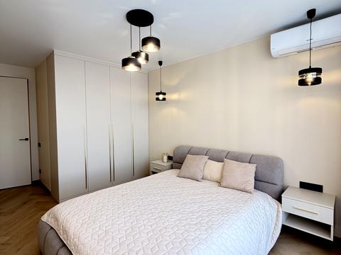 квартира за адресою Дніпровська набережна вул., 15-К