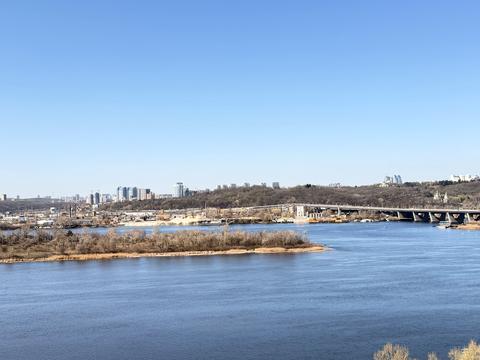 квартира за адресою Дніпровська набережна вул., 15-К