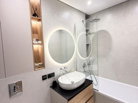 квартира за адресою Дніпровська набережна вул., 15-К