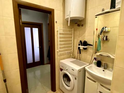 квартира за адресою Райдужний масив вул., 20