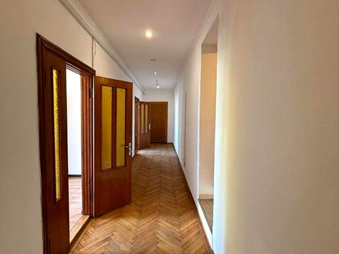 комерційна за адресою Уманська вул., 19