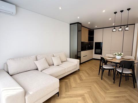 квартира за адресою Дніпровська набережна вул., 15-Д