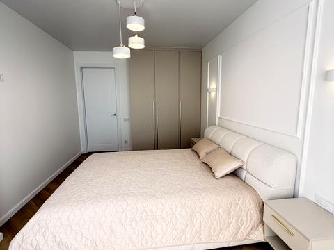 квартира за адресою Дніпровська набережна вул., 15-Д