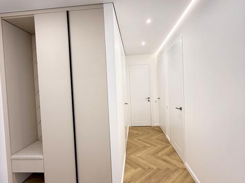 квартира за адресою Дніпровська набережна вул., 15-Д