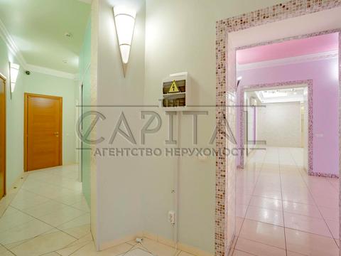 коммерческая по адресу Владимира Ивасюка просп. (Героїв Сталінграду), 4