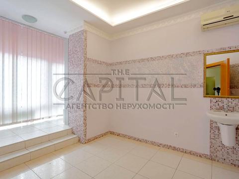 коммерческая по адресу Владимира Ивасюка просп. (Героїв Сталінграду), 4